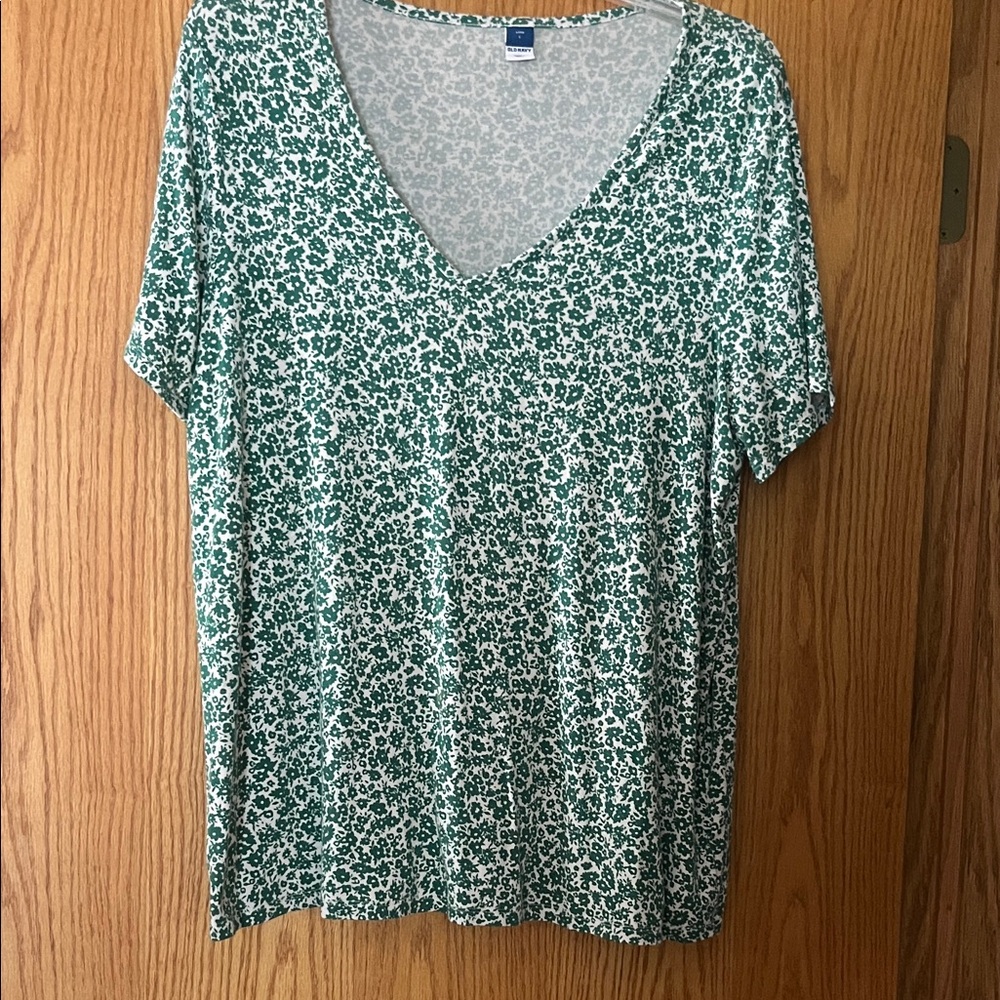 Old Navy floral Short Sleeve Top